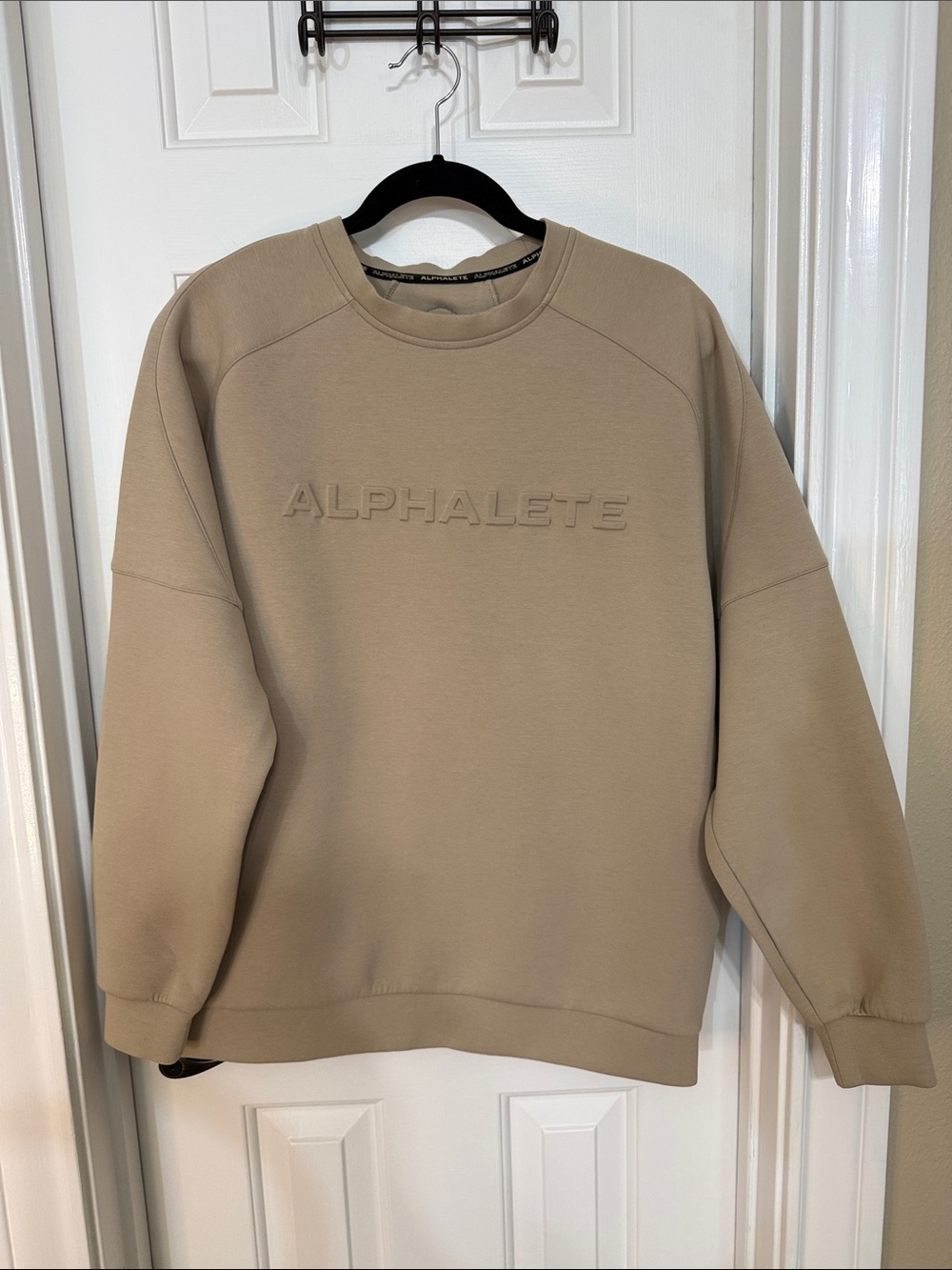 Alphalete Elements Crewneck Sweatshirt in Tan